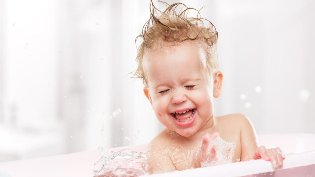 Baby's Hair Washing Guide